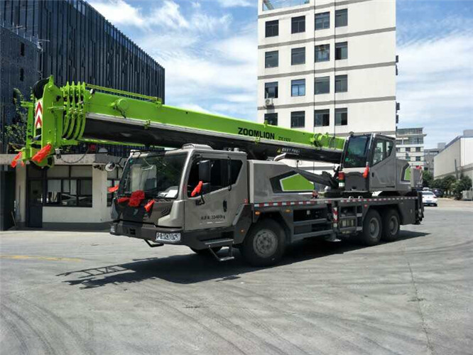 长葛市随车吊师傅告诉你租赁随车吊车如何区分吨位