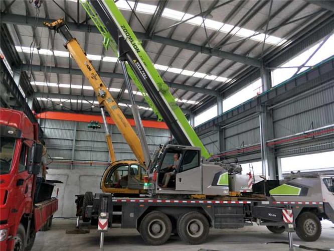 长葛市高空车出租需要注意哪些安全事项？