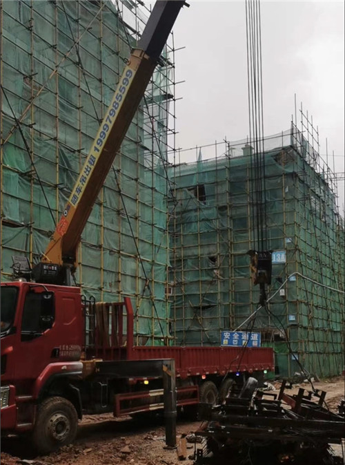 长葛市“慢工细活”—— 吊车的 “微动控制” 技术